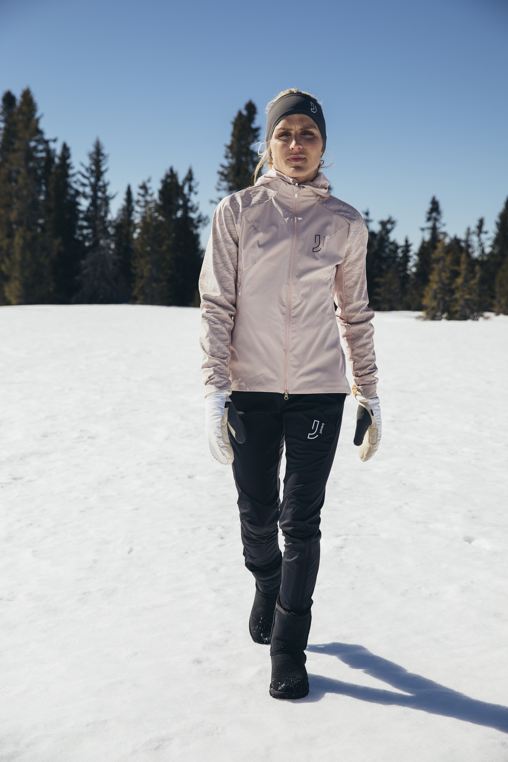 johaug accelerate jacket