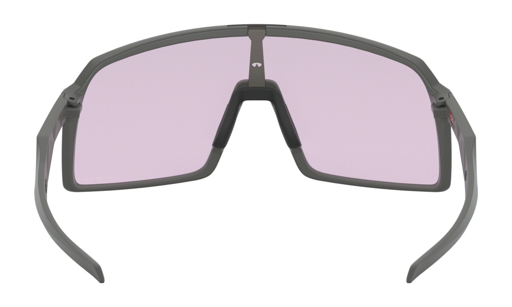Oakley sutro 2025 prizm low light